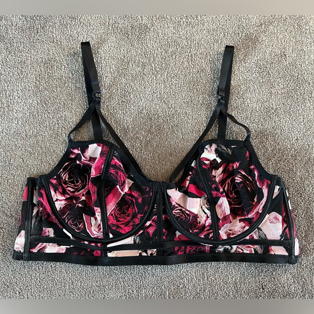 NWOT Torrid Simply Mesh Underwire Bra - Picture 5 of 10